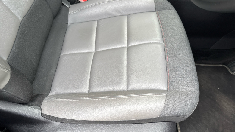 Citroen C5 Aircross 1.5 BlueHDi 130 Flair Plus 5dr EAT8 Diesel Hatchback